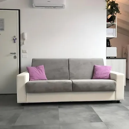 Glicine Apartment Costermano